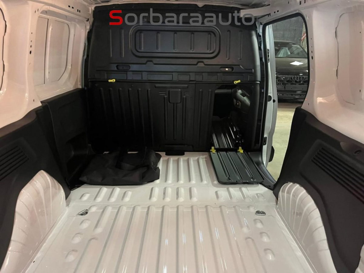 Peugeot Partner Furgone M 1.5 diesel 100cv S&S (12)