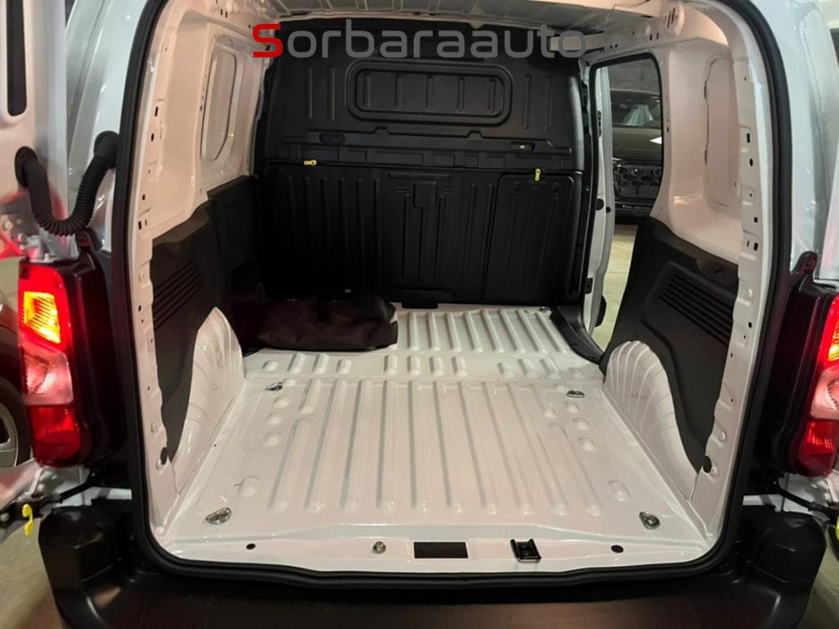 Peugeot Partner Furgone M 1.5 diesel 100cv S&S (13)