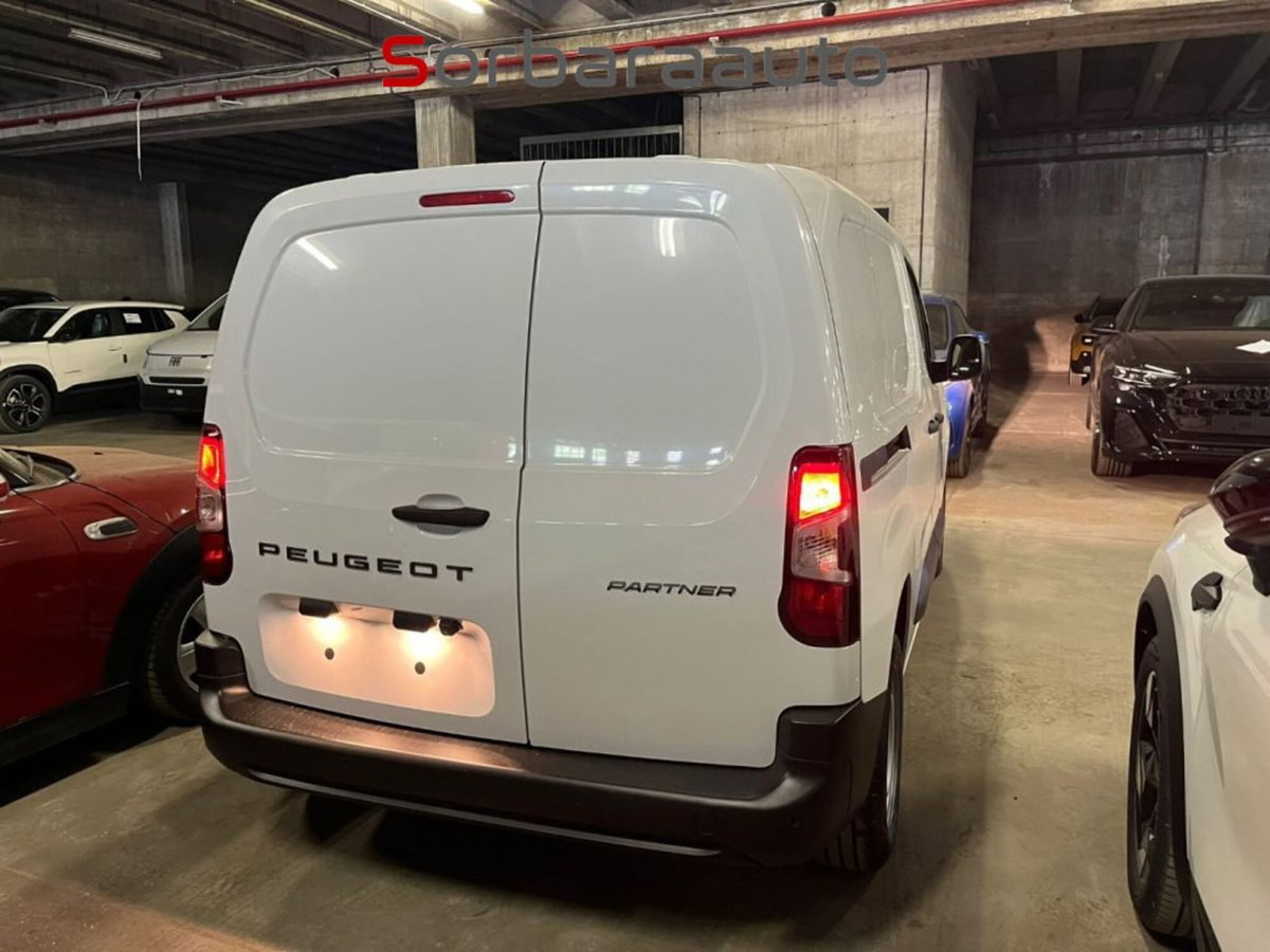 Peugeot Partner Furgone M 1.5 diesel 100cv S&S (6)