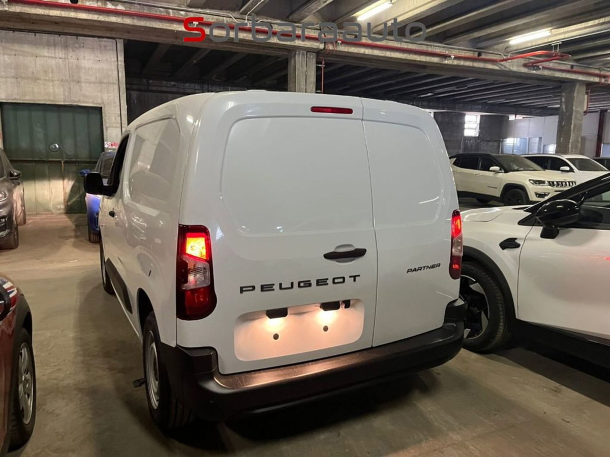 Peugeot Partner Furgone M 1.5 diesel 100cv S&S (7)