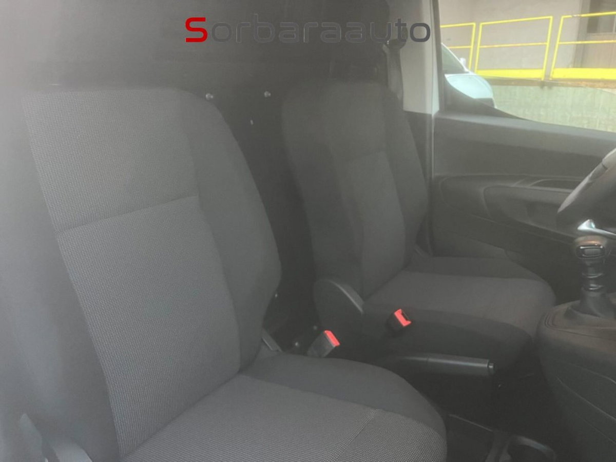 Fiat Doblò Furgone van XL 1.5 diesel 100cv (8)