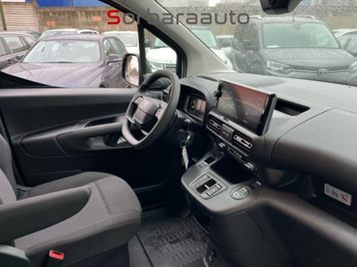 Fiat Doblò Furgone crew cab 1.5 bluehdi 130cv AT8 (16)