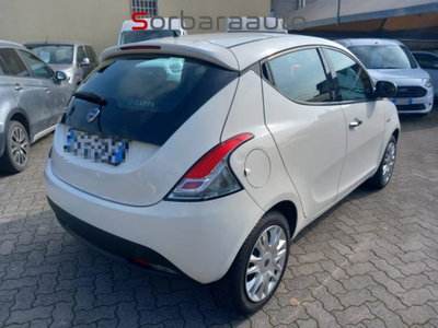 Lancia Ypsilon 1.2 69 CV 5 porte Silver (5)