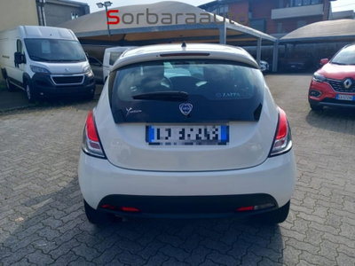 Lancia Ypsilon 1.2 69 CV 5 porte Silver (8)