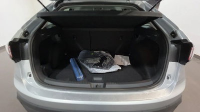 Volkswagen Taigo 1.0 tsi Edition 95cv (10)