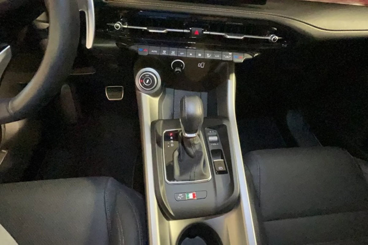Alfa Romeo Tonale 1.5 hybrid Veloce 130cv tct7 (11)