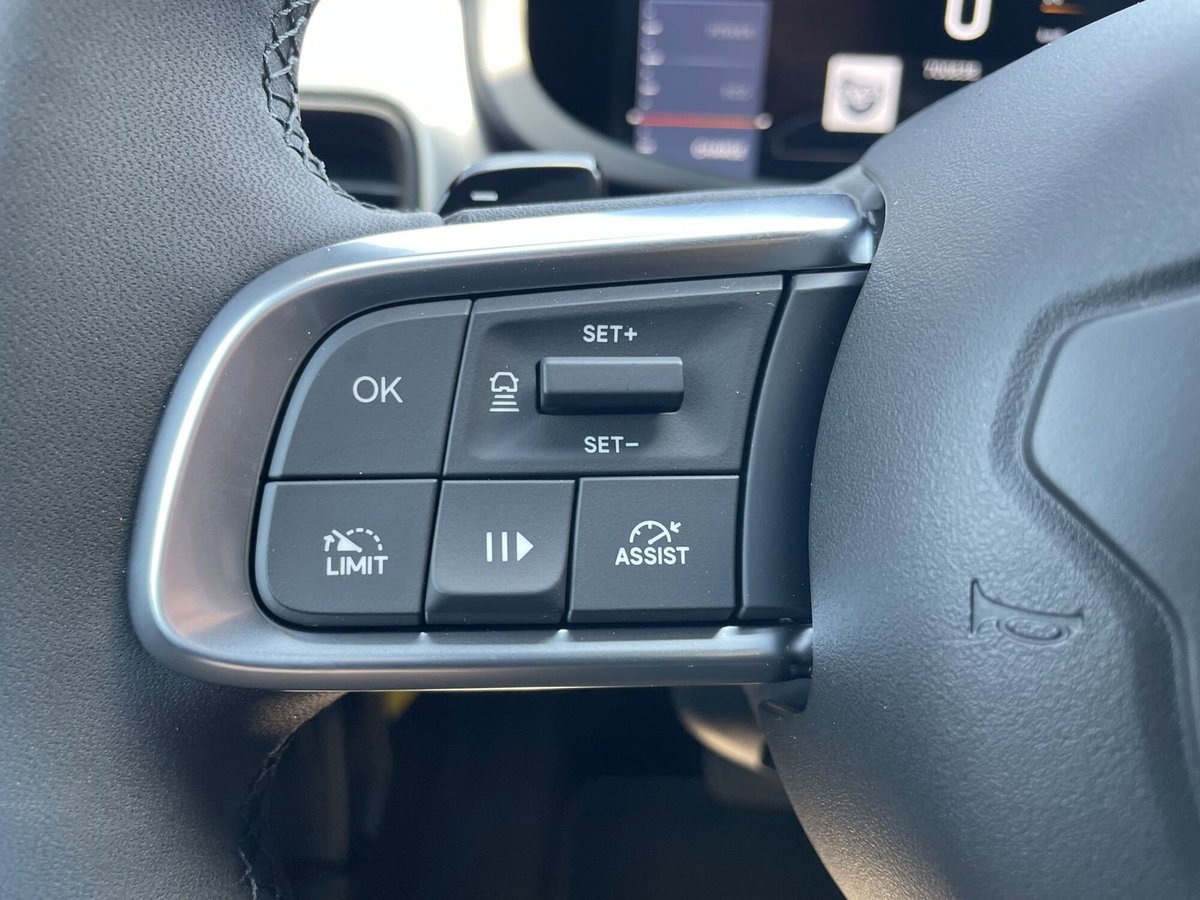 Jeep Avenger full-electric Summit fwd 156cv auto (11)