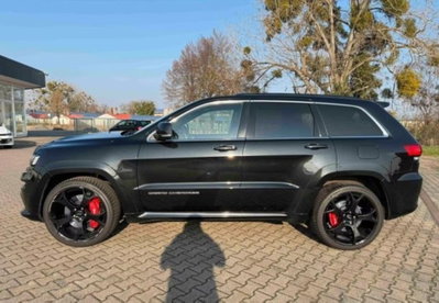 Jeep Grand Cherokee 6.4 V8 HEMI SRT (6)