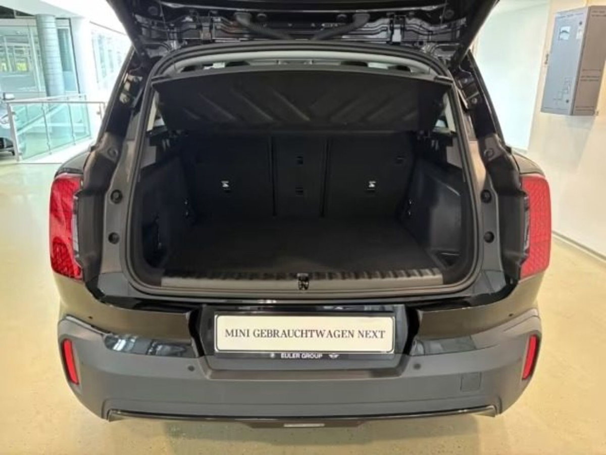 MINI Mini Countryman 2.0 Cooper D Essential Countryman (14)
