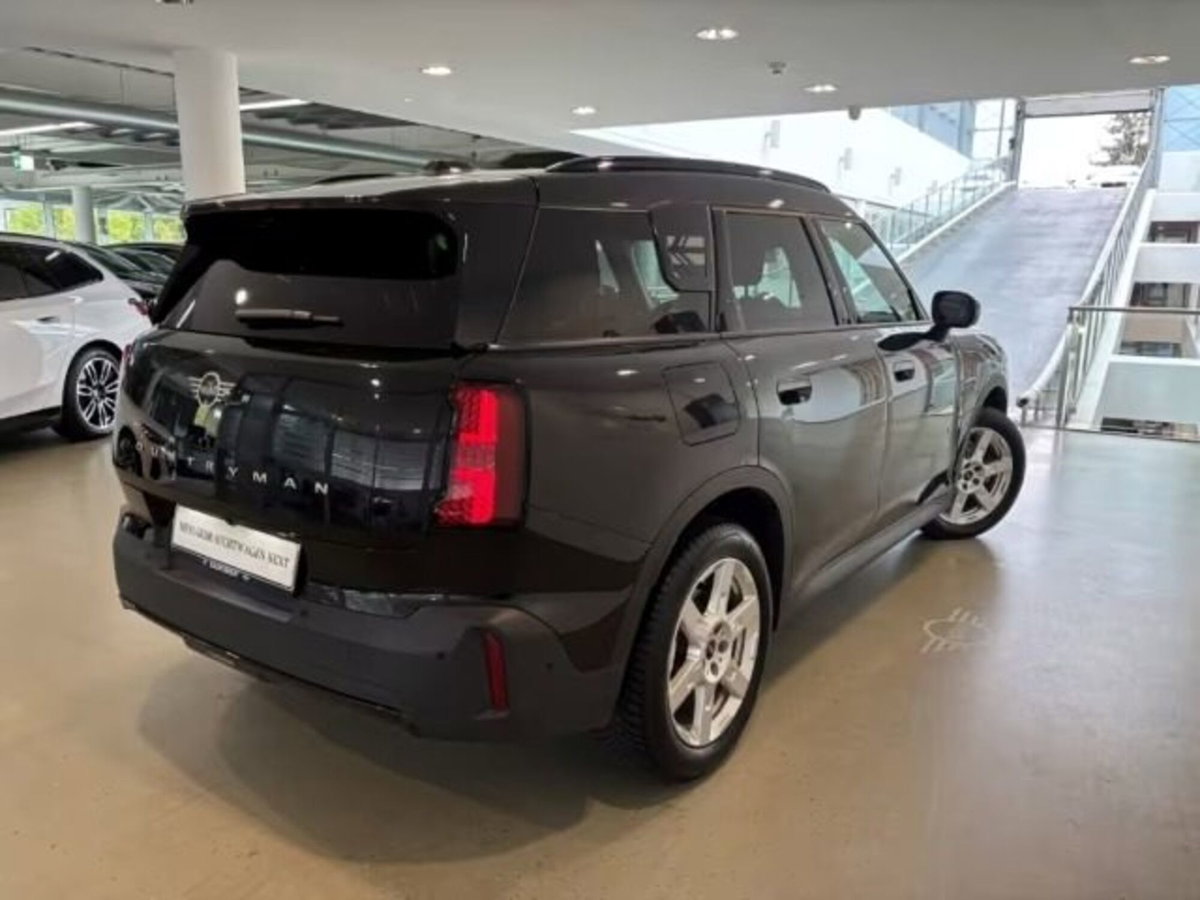 MINI Mini Countryman 2.0 Cooper D Essential Countryman (2)