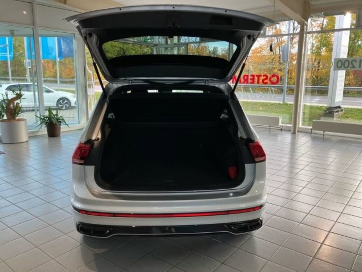 Volkswagen Tiguan Allspace 2.0 TDI 200 CV SCR DSG 4MOTION R-Line (11)