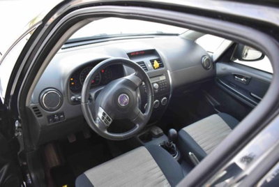 Fiat Sedici 1.9 MJT 4x4 Dynamic (6)
