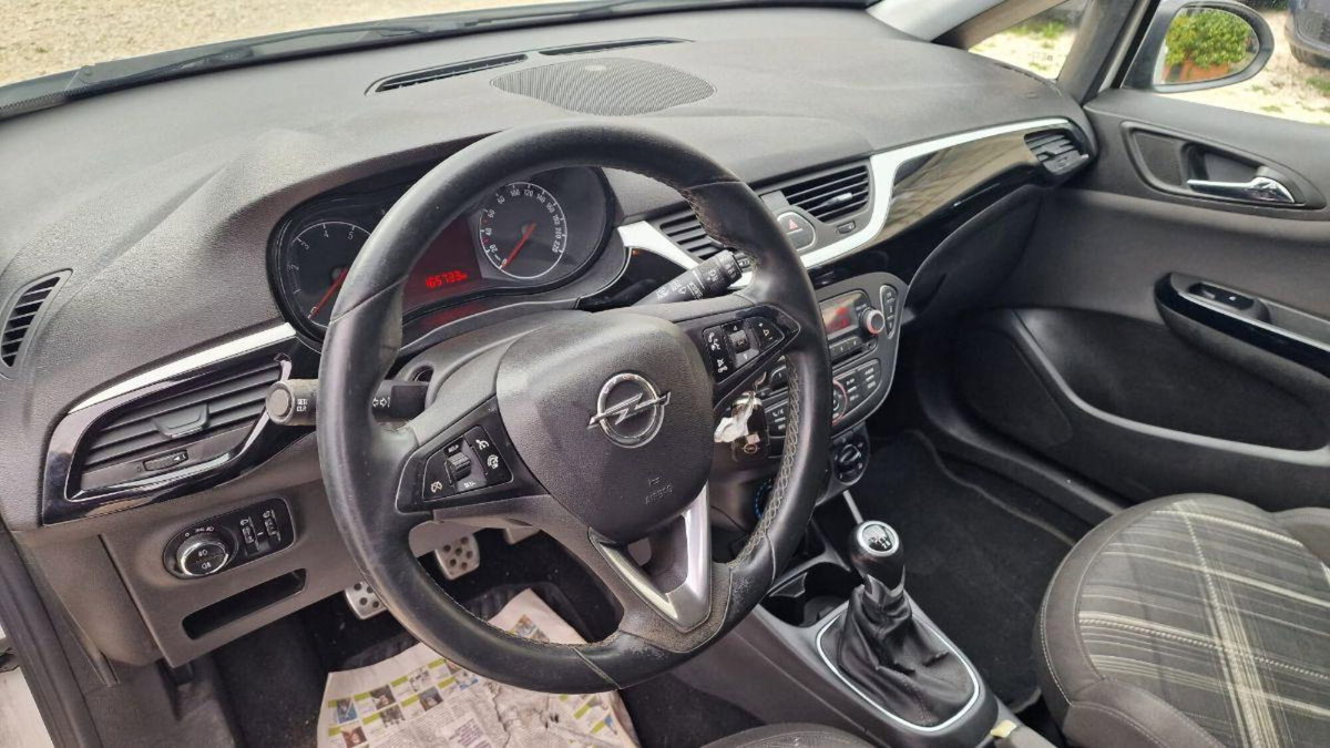 Opel Corsa 1.4 90CV GPL Tech 5 porte Cosmo (12)