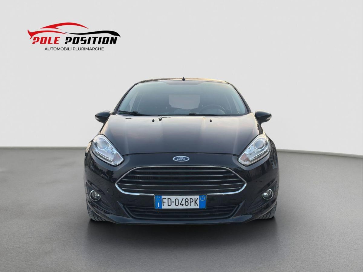 Ford Fiesta 1.5 TDCi 75CV 5 porte Titanium (8)