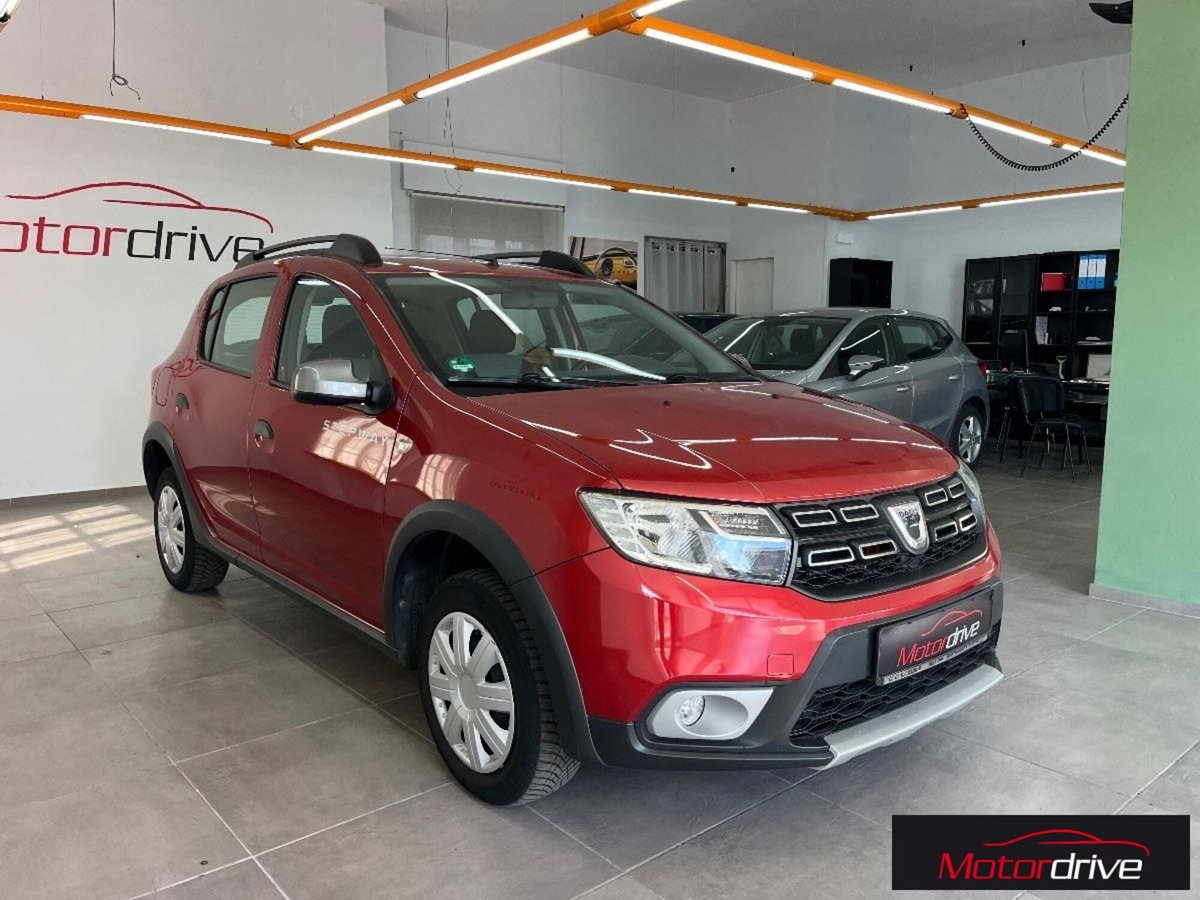 Dacia Sandero 0.9 TCe 12V T-GPL 90CV Start&Stop SS Ambiance Family (3)