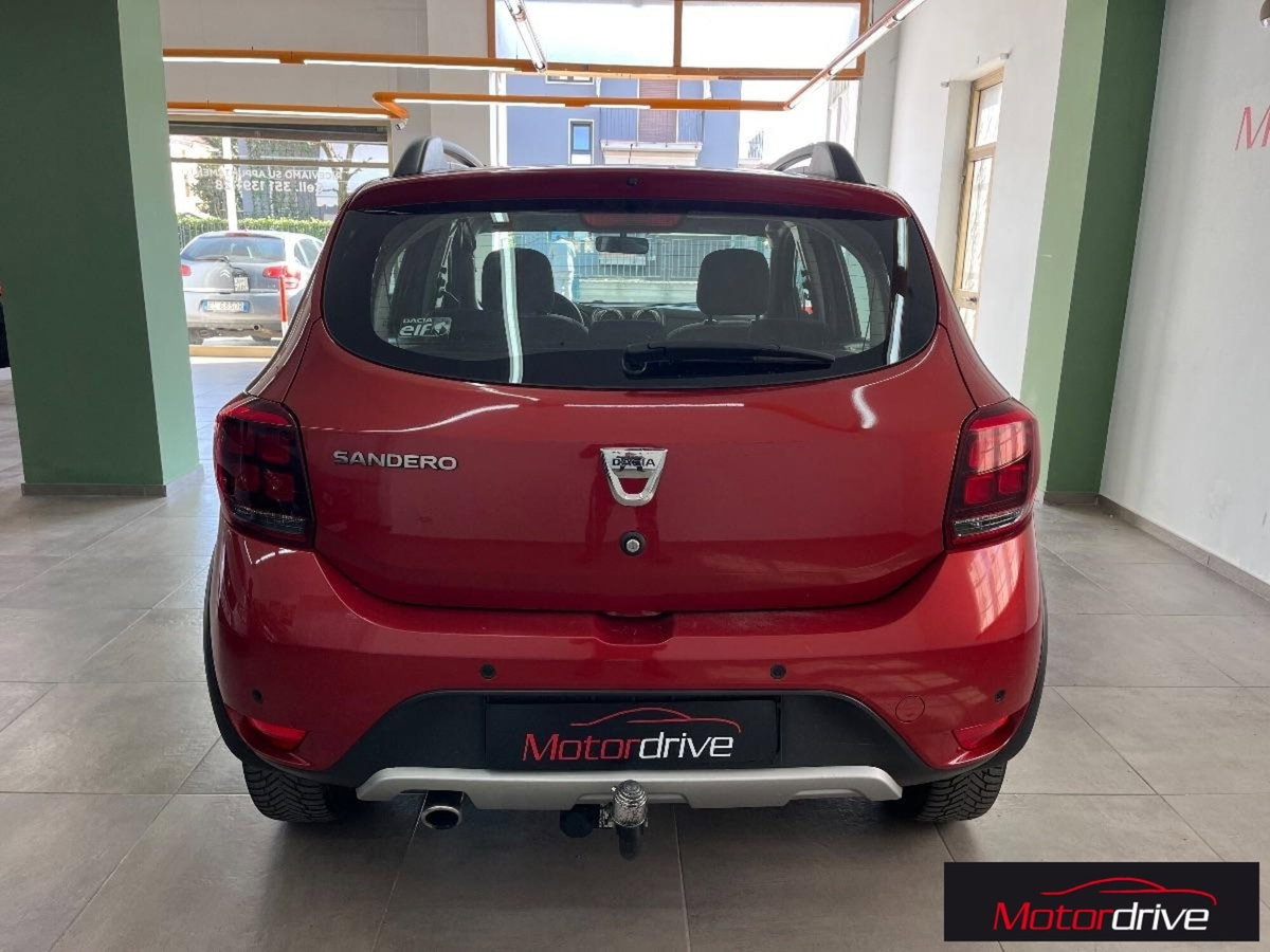 Dacia Sandero 0.9 TCe 12V T-GPL 90CV Start&Stop SS Ambiance Family (5)