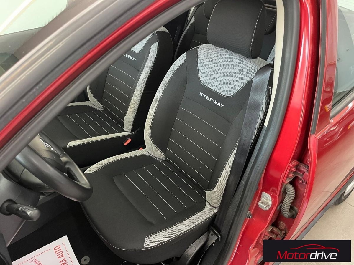 Dacia Sandero 0.9 TCe 12V T-GPL 90CV Start&Stop SS Ambiance Family (8)