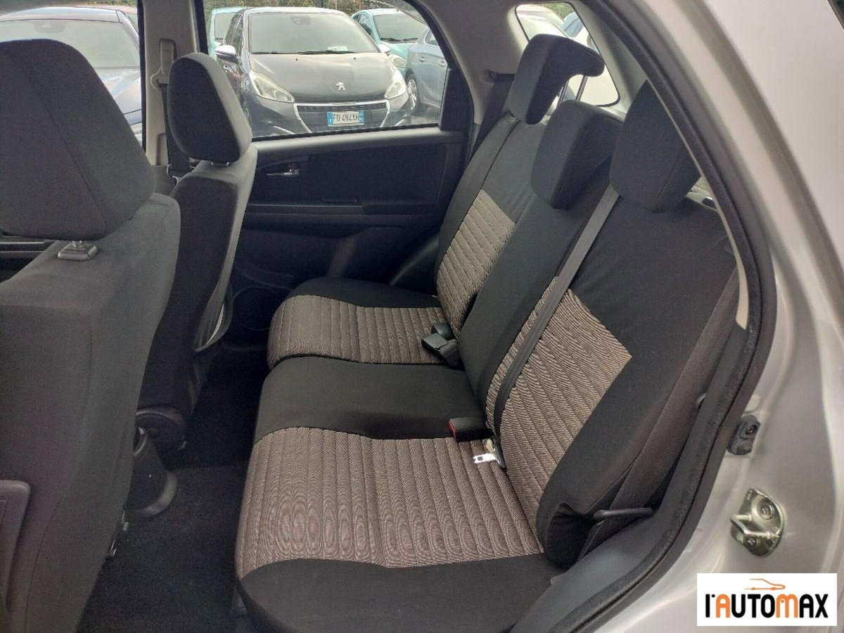 Fiat Sedici 1.6 16V 4x4 Dynamic (12)