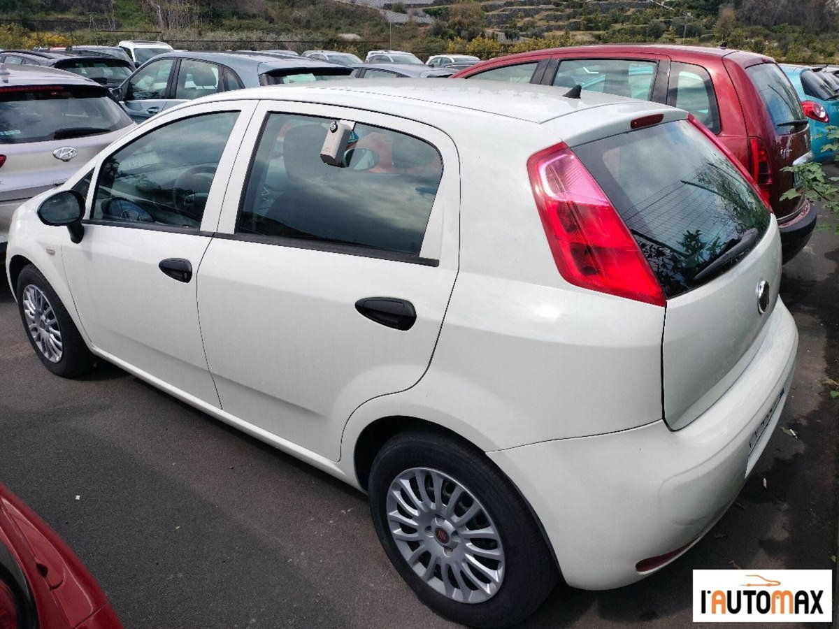 Fiat Punto 1.3 MJT 16V 5 porte 4p.ti Van (3)