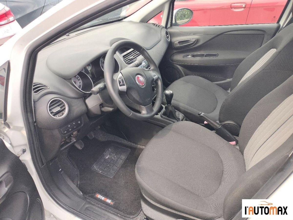 Fiat Punto 1.3 MJT 16V 5 porte 4p.ti Van (4)