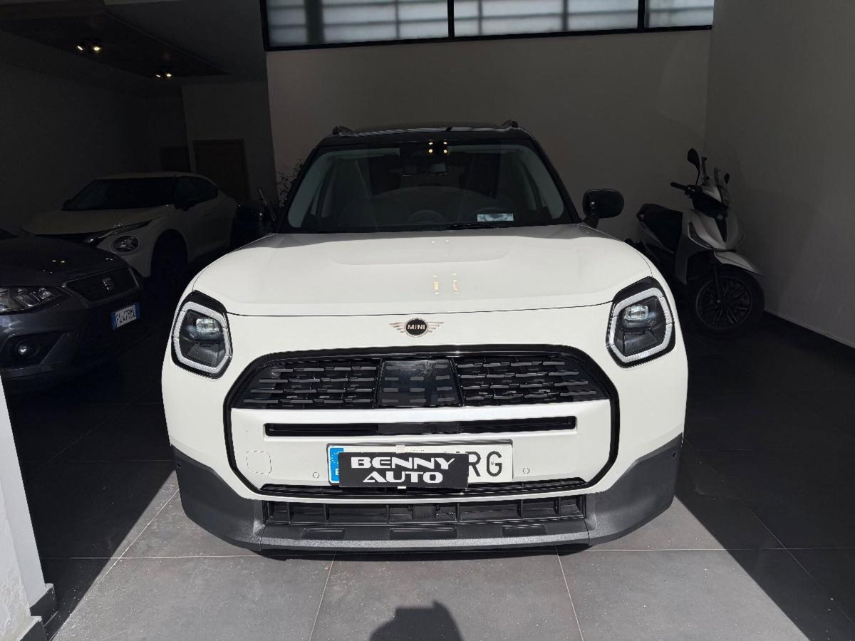 MINI Mini Countryman SE Favoured all4