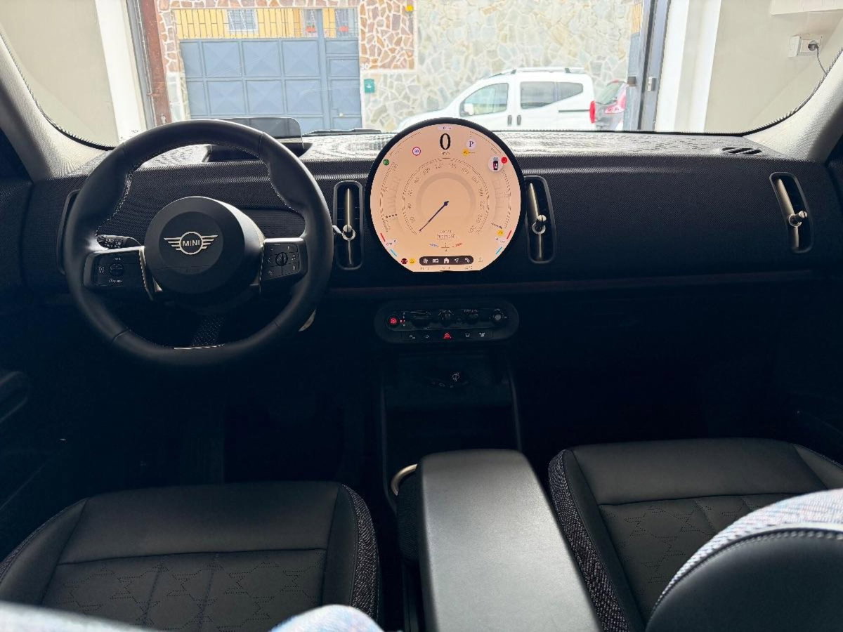 MINI Mini Countryman SE Favoured all4 (12)