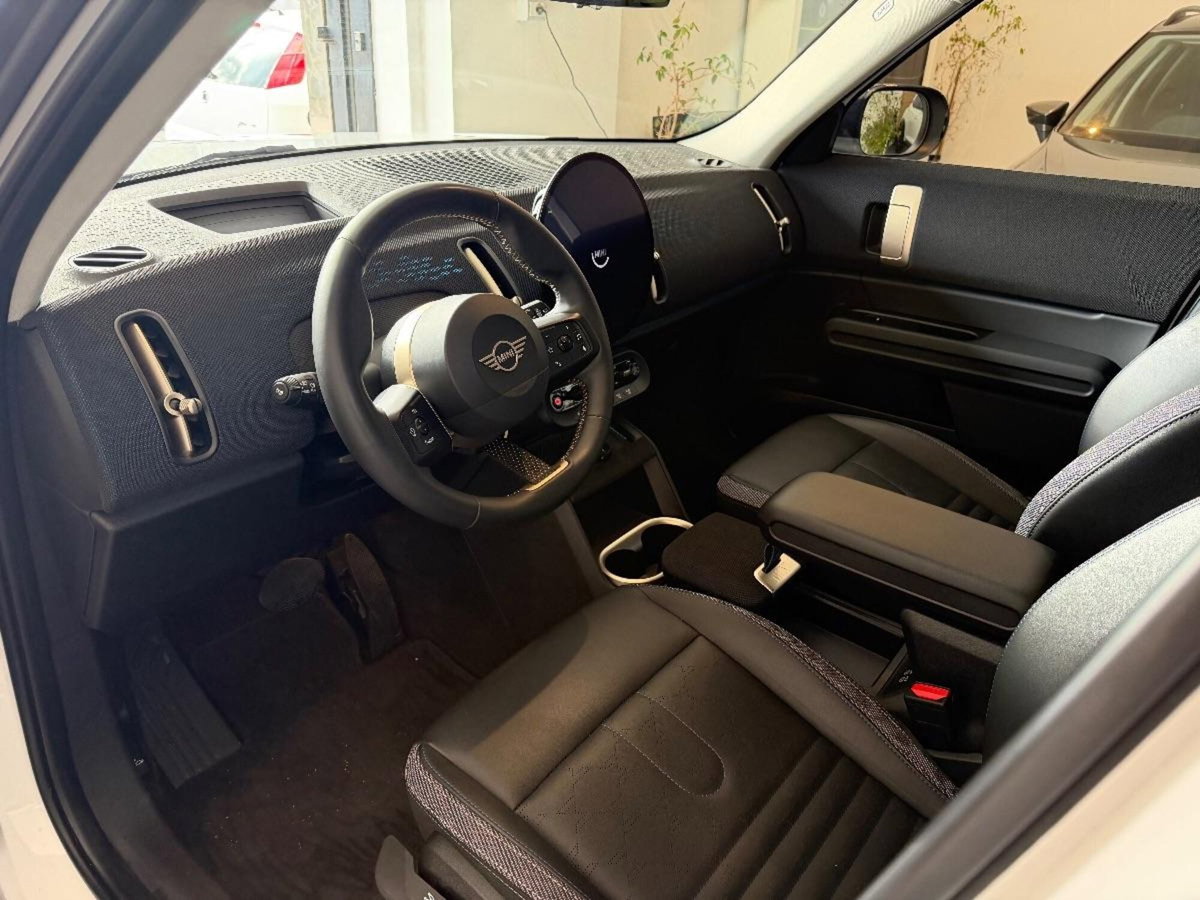 MINI Mini Countryman SE Favoured all4 (13)