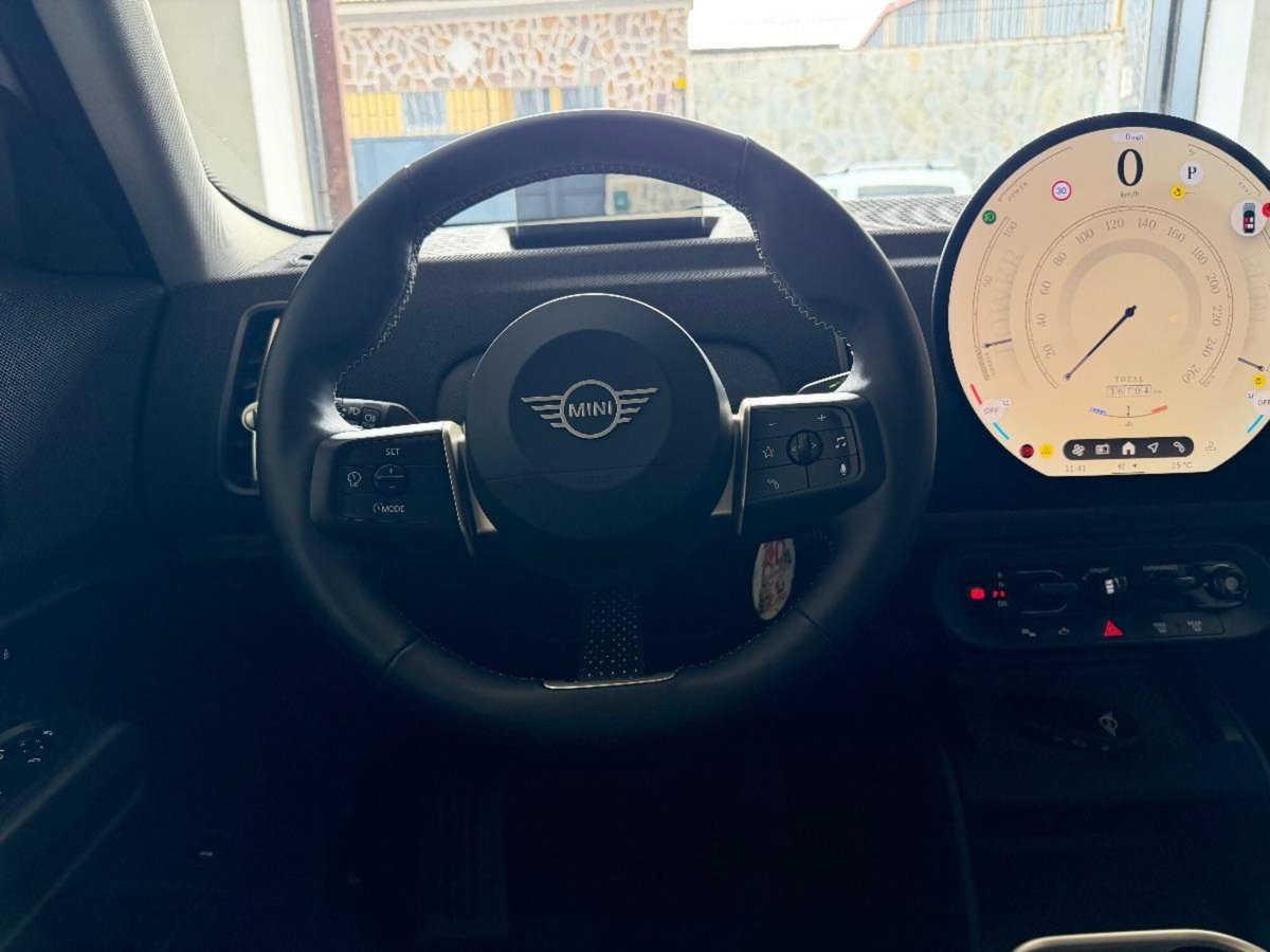 MINI Mini Countryman SE Favoured all4 (14)