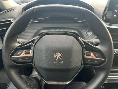 Peugeot 2008 BlueHDi 110 S&S Allure (16)