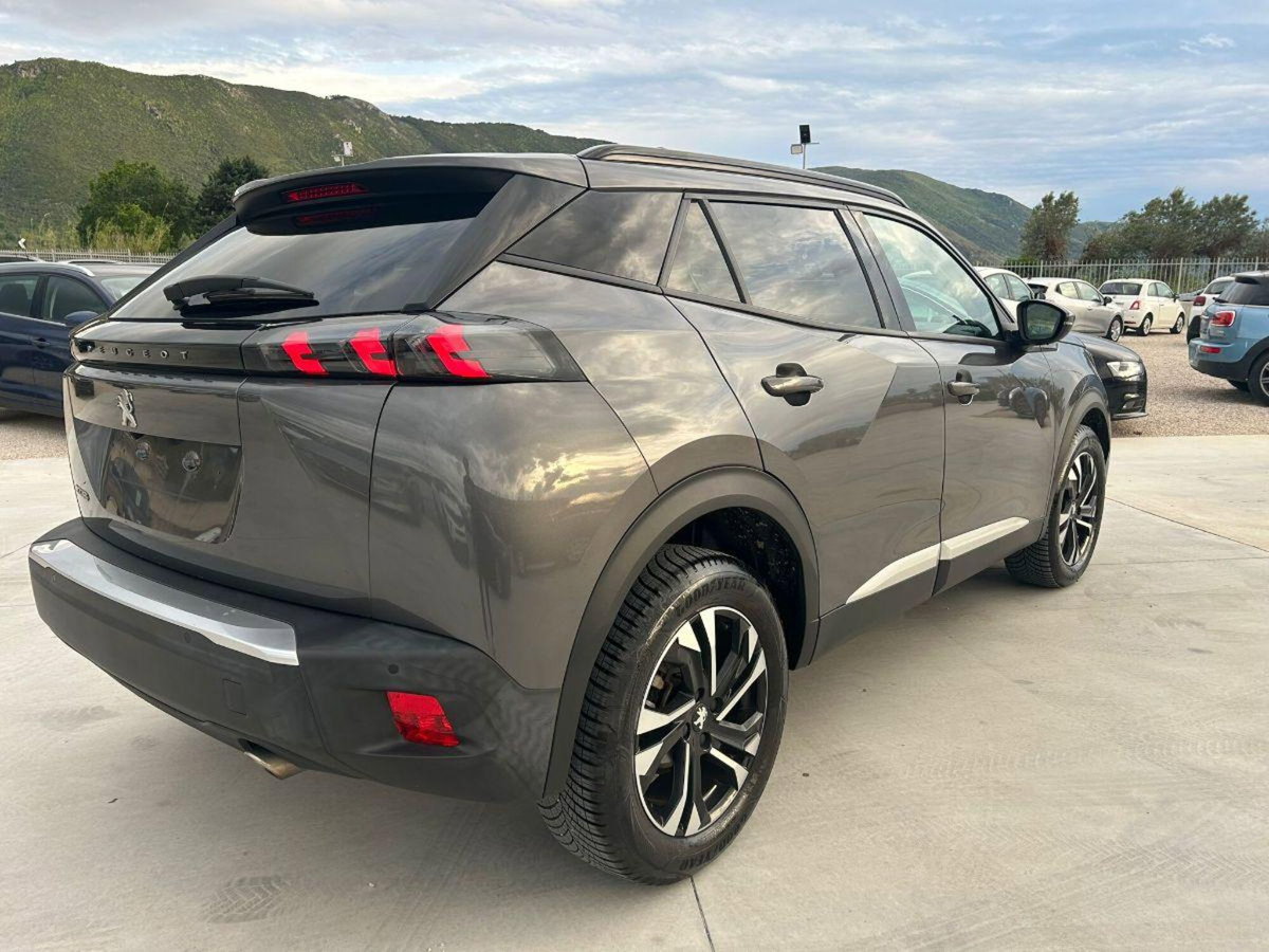 Peugeot 2008 BlueHDi 110 S&S Allure (5)