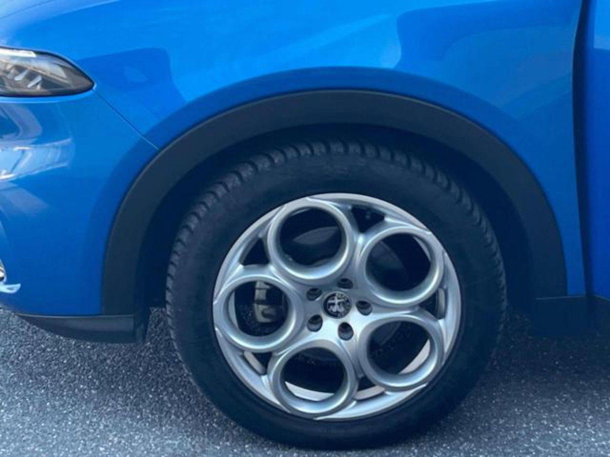 Alfa Romeo Tonale 1.6 Sprint 130cv tct6 (19)