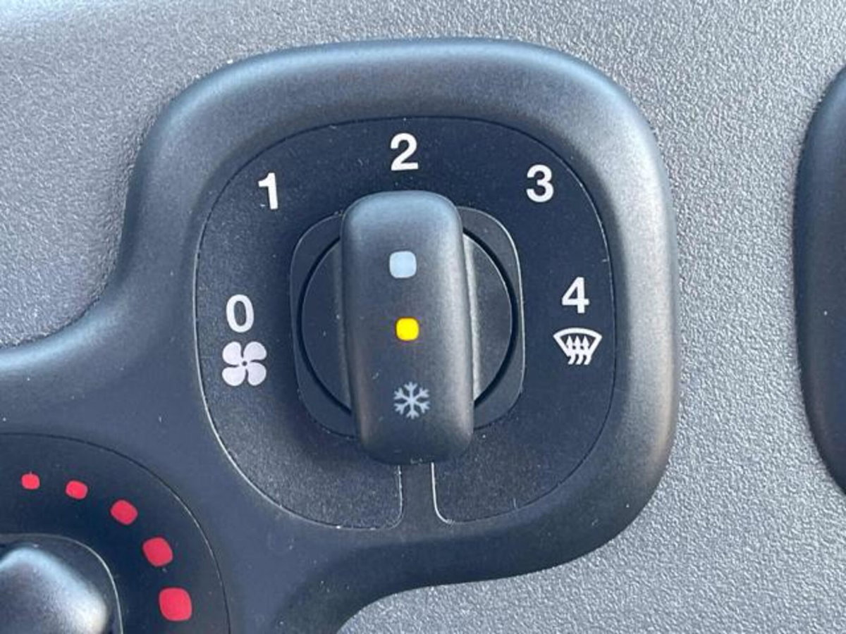 Fiat Panda 1.0 firefly hybrid s&s 70cv 5p.ti (10)