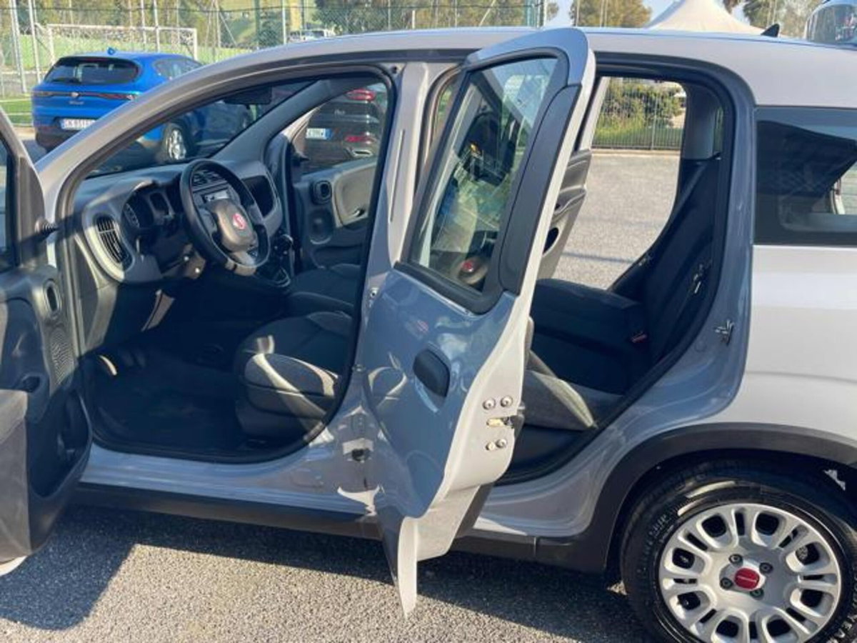 Fiat Panda 1.0 firefly hybrid s&s 70cv 5p.ti (14)