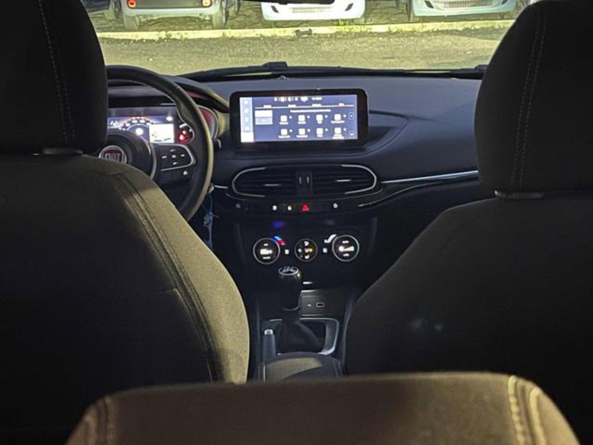 Fiat Tipo Station Wagon Tipo 1.3 Mjt S&S SW City Life (9)