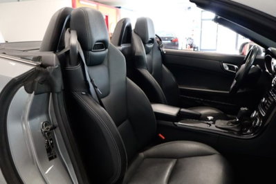 Mercedes-Benz SLK 200 CGI Sport (16)