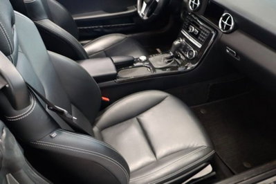 Mercedes-Benz SLK 200 CGI Sport (18)