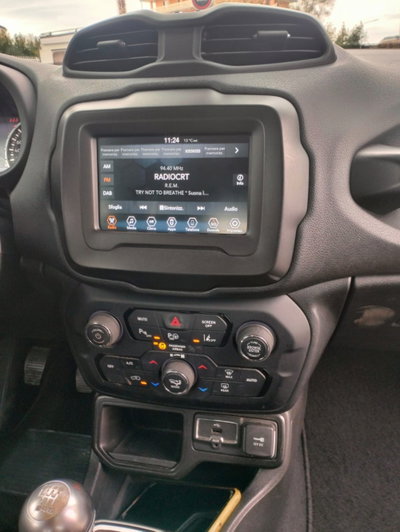 Jeep Renegade 1.0 T3 Limited (8)