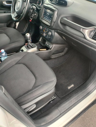 Jeep Renegade 1.0 T3 Limited (9)