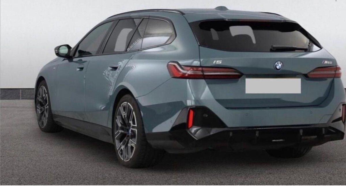 BMW i5 Touring M60 (4)