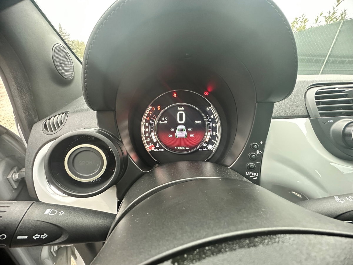 Abarth 595 595 1.4 Turbo T-Jet 140 CV (11)