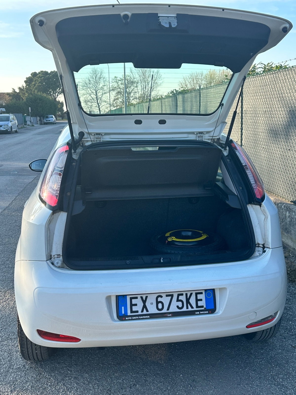 Fiat Punto 1.4 8V 5 porte Natural Power Lounge (9)