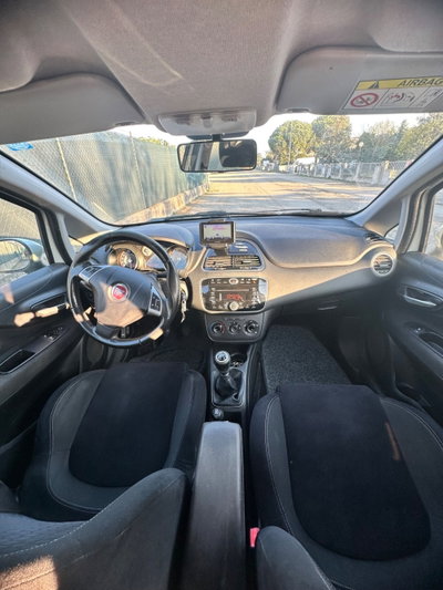 Fiat Punto 1.4 8V 5 porte Natural Power Lounge (11)