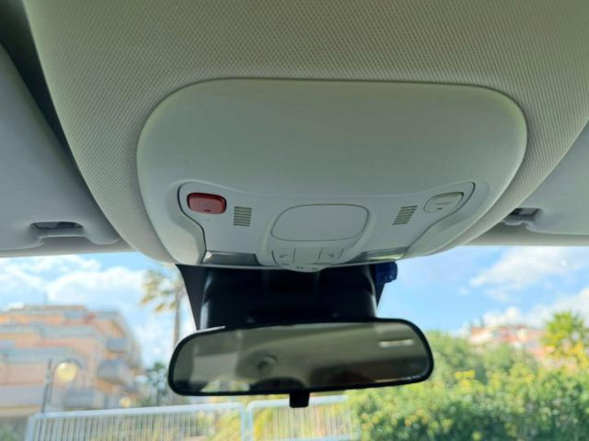 Jeep Renegade 1.0 T3 Limited (12)