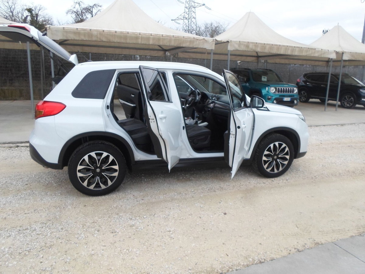 Suzuki Vitara 1.6 DDiS 4WD AllGrip DCT V-Top (12)