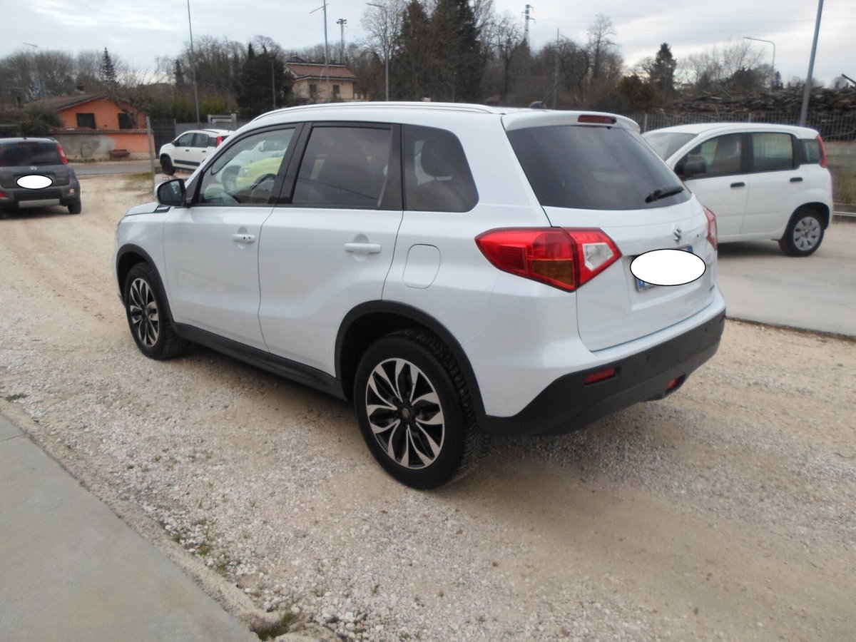 Suzuki Vitara 1.6 DDiS 4WD AllGrip DCT V-Top (7)