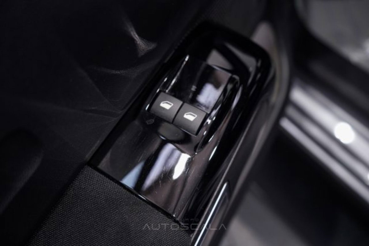 Citroen C3 1.2 puretech You s&s 83cv neopatentati (10)