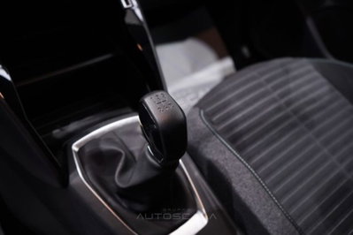 Peugeot 208 1.2 puretech Active s&s 75cv (15)