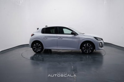 Peugeot 208 1.2 puretech Active s&s 100cv (7)