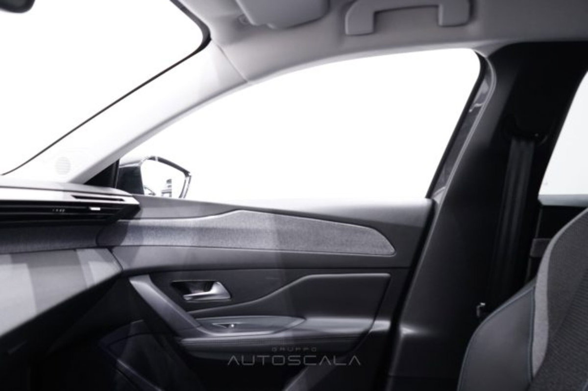 Peugeot 308 SW 1.2 puretech t Allure s&s 130cv (18)