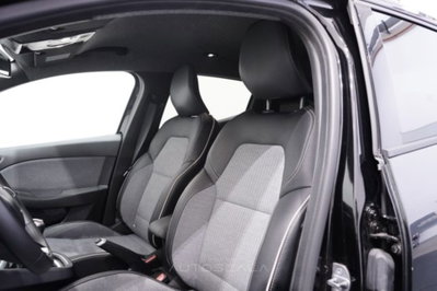 Renault Clio 1.0 tce Techno Gpl 100cv (11)